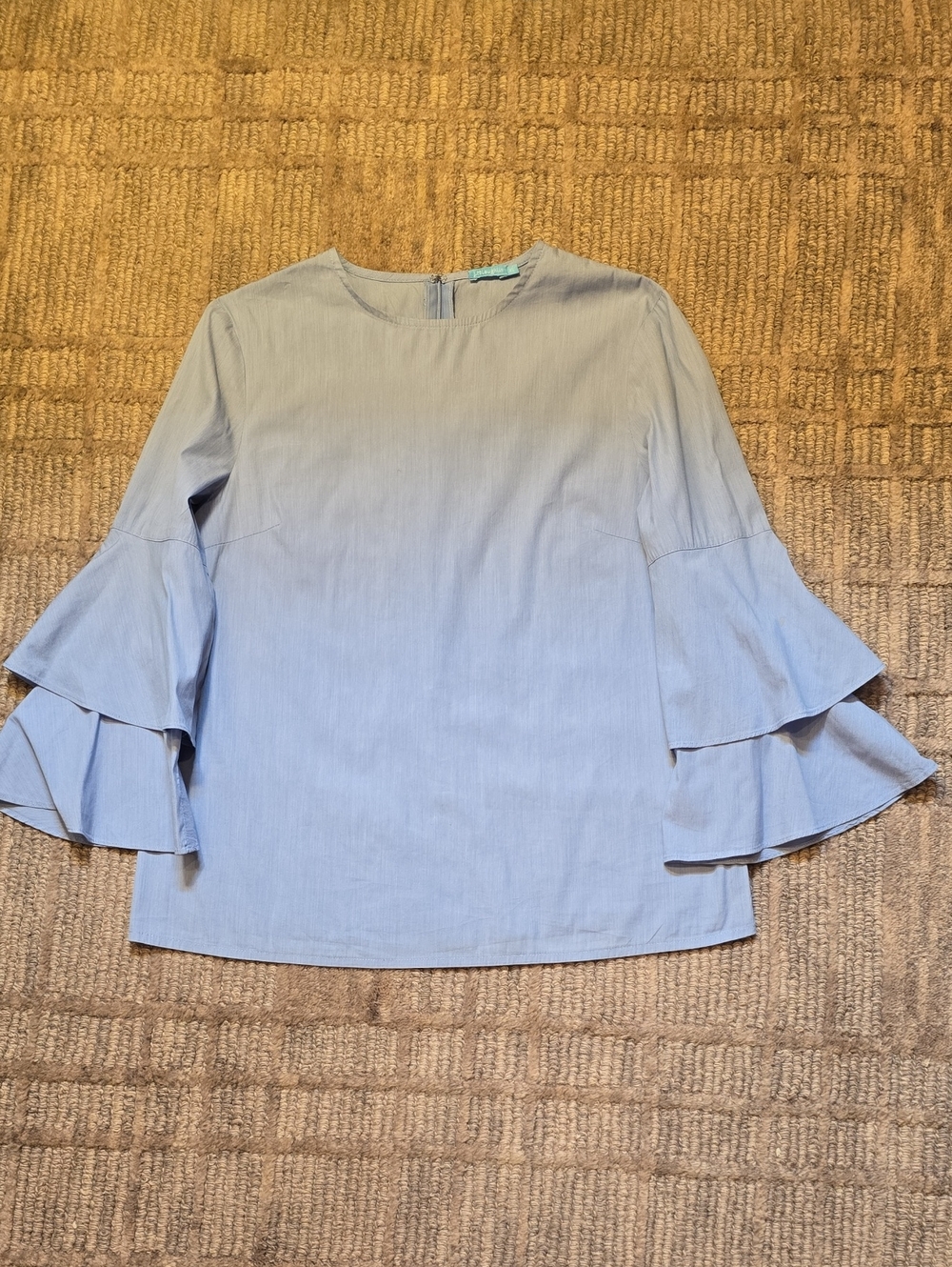Light Blue Ruffle Sleeve Top | XS